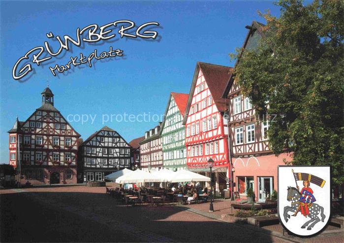 Gruenberg  Hessen Marktplatz Fachwerkhaeuser Altstadt