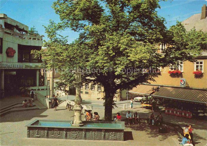 Nuertingen Fussgaengerzone mit Lammbrunnen