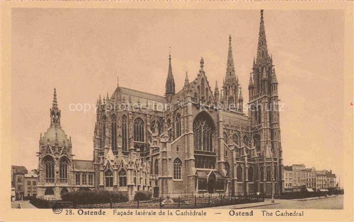 OSTENDE Oostende West-Vlaanderen Belgie Facade latérale de la cathédrale