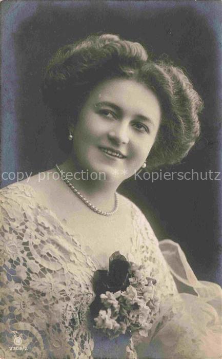 Foto RPH Nr. 2203/2 Frau