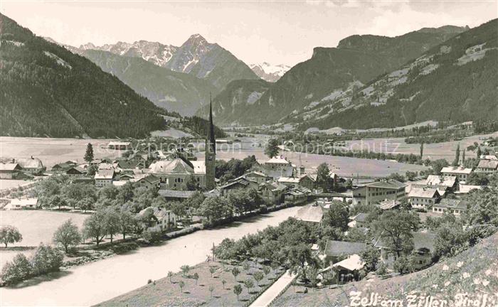 Zell am Ziller Tirol AT Panorama Alpen