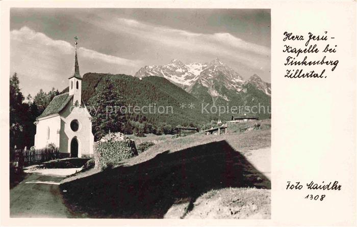 Finkenberg  Zillertal Tirol AT Herz-Jesu-Kapelle Zillertaler Alpen