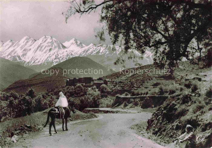 Asni CASABLANCA Maroc Vue sur la Casbah et l'Atlas
