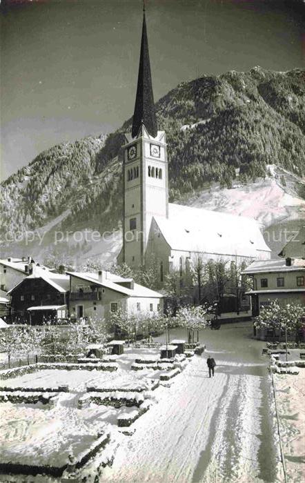 BAD HOFGASTEIN AT Ortsmotiv mit Kirche im Winter