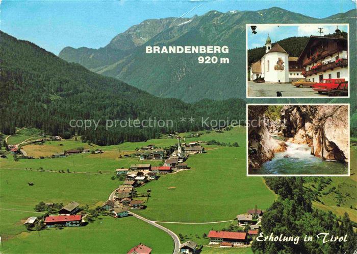Brandenberg  Zillertal Tirol AT Panorama Erholungsort Alpen Luftaufnahme Ortszen