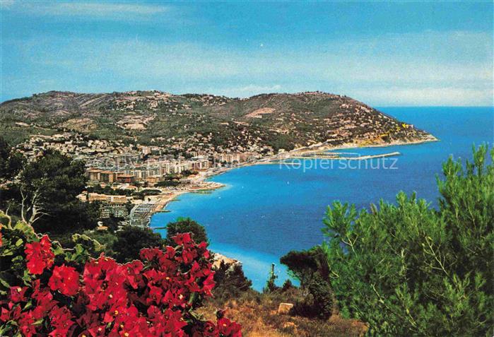 Andora Savona Liguria IT Kuestenpanorama