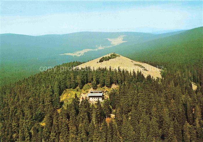 Lusen 1373m Bayerischer Wald mit Schutzhaus Blick in die CssR