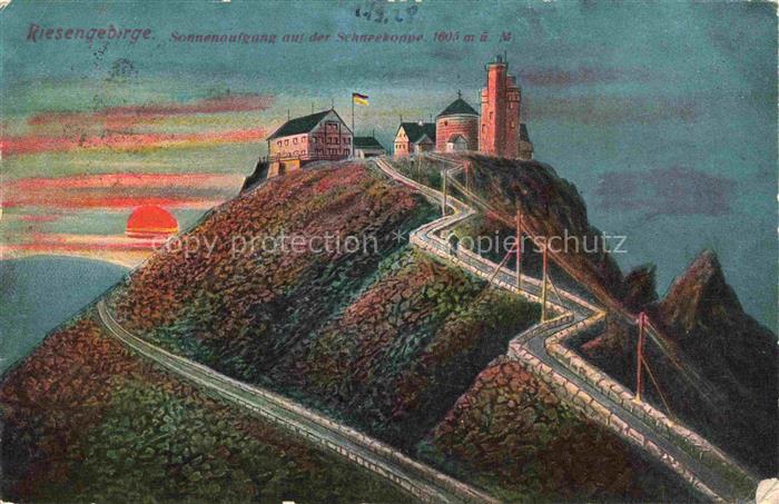 Karpacz Krummhuebel Riesengebirge PL Sonnenaufgang auf der Schneekoppe Bergbaude