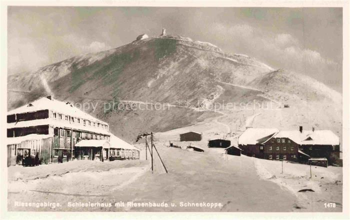 Krummhuebel Karpacz Riesengebirge PL Schlesierhaus mit Riesenbaude und Schneekop