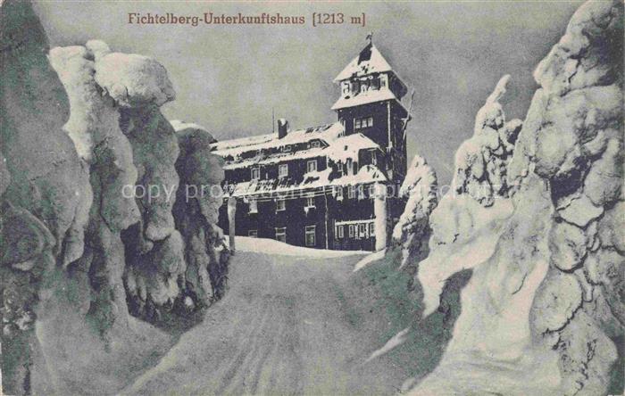 Oberwiesenthal Erzgebirge Fichtelberg-Unterkunftshaus im Winter