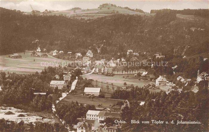 Oybin Sachsen Panorama Blick vom Toepfer und Johannisstein Zittauer Gebirge