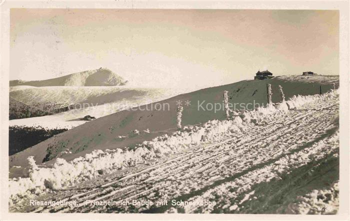 Krummhuebel Karpacz Riesengebirge PL Prinz Heinrich Baude mit Schneekoppe Winter