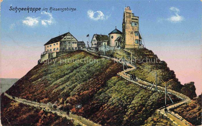 Krummhuebel Karpacz Riesengebirge PL Schneekoppe Bergbaude mit Wetterwarte Feldp