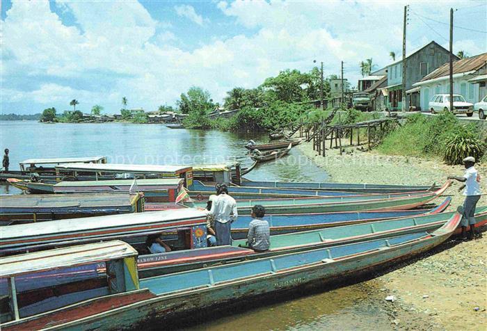 Saint Laurent du Maroni Les taxis du Maroni