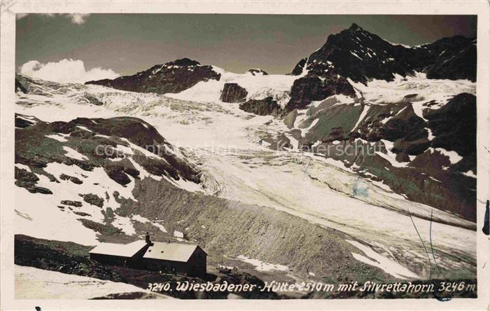 Partenen Montafon Vorarlberg AT Wiesbadener Huette mit Silvrettahorn Berghaus Ge