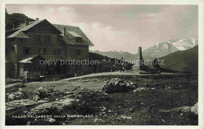Passo Falzarego 2117m Falzaregopass IT colla Marmolada Dolomiti