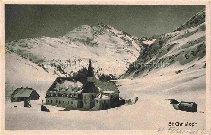 St Christoph Arlberg Tirol AT Teilansicht Kirche Winterpanorama Wintersportplatz