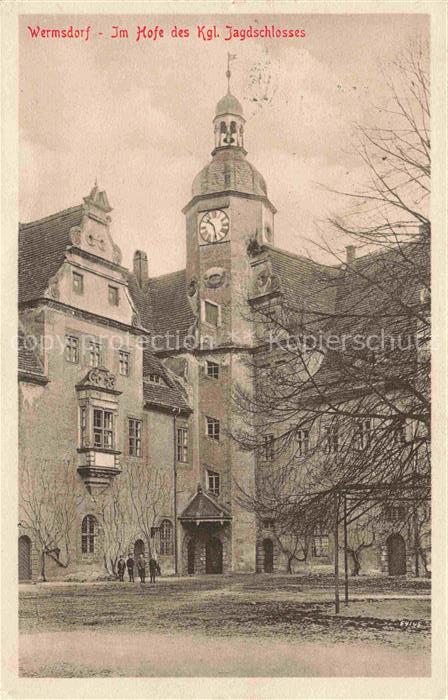 Wermsdorf Sachsen Im Hofe des Koeniglichen Jagdschlosses