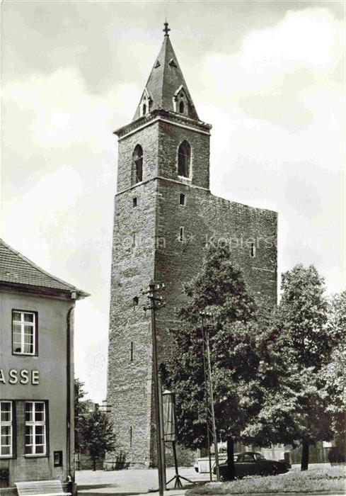 Stassfurt Sachsen-Anhalt Schiefer Turm der St. Johanniskirche Wahrzeichen