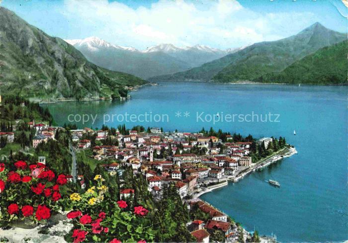 Menaggio Lago di Como Lombardia IT Panorama Blick ueber den See Alpen