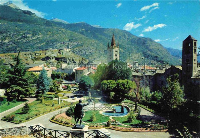 Susa Piemonte IT Passeggiata archeologica Campanili della Cattedrale e di Santa