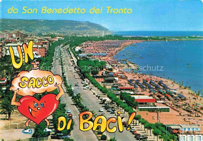 San Benedetto del Tronto Marche IT Kuestenpanorama Strand