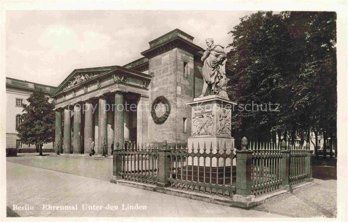 BERLIN CITY Ehrenmal Unter den Linden Denkmal