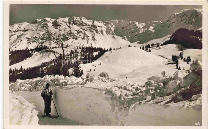 Oberjoch Bad Hindelang Panorama Wintersportplatz mit Iseler und Kuehgundruecken