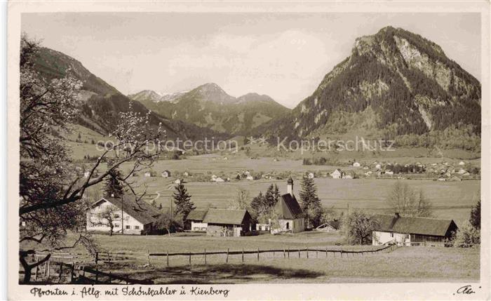 Pfronten Bayern Panorama Blick gegen Schoenkahler und Kienberg Allgaeuer Alpen
