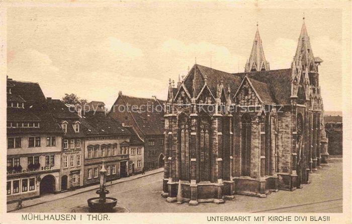 Muehlhausen Thueringen Untermarkt mit Kirche Divi Blasii