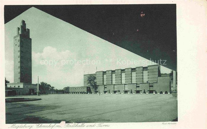 MAGDEBURG CITY Ehrenhof mit Stadthalle und Turm Deutsche Erziehertagung Kupfert