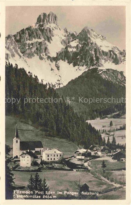 Filzmoos AT Panorama mit Kirche und Bischofsmuetze