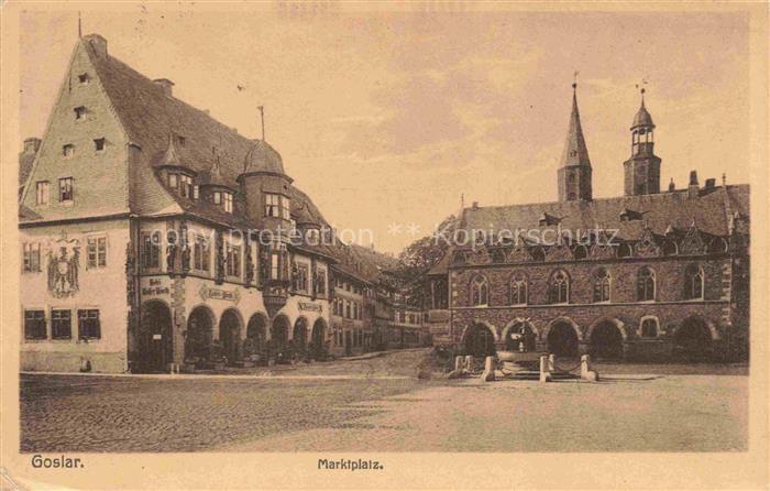 GOSLAR Harz Niedersachsen Marktplatz Rathaus