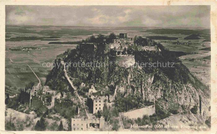 Hohentwiel Singen BW Fliegeraufnahme Festungsruine