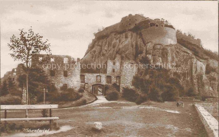 Hohentwiel Singen BW mit Festungsruine