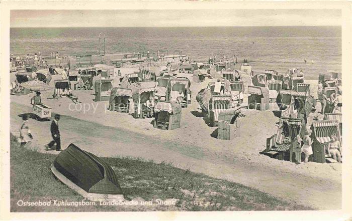 KueHLUNGSBORN Ostseebad Landungsbruecke und Strand
