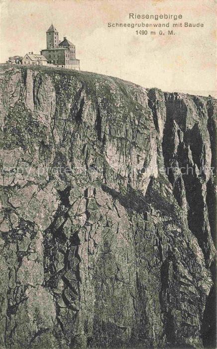 Riesengebirge Krkonose Karkonosze Schneegrubenwand mit Baude