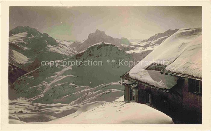 Ulmerhuette 2280m Vorarlberg AT Berghuette Alpen Winterpanorama