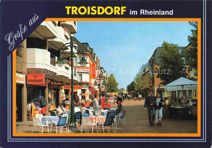 Troisdorf Koelner Strasse Fussgaengerzone Strassencafés