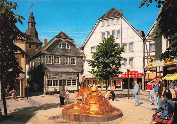 Hattingen  Ruhr Obermarkt mit Treidlerbrunnen