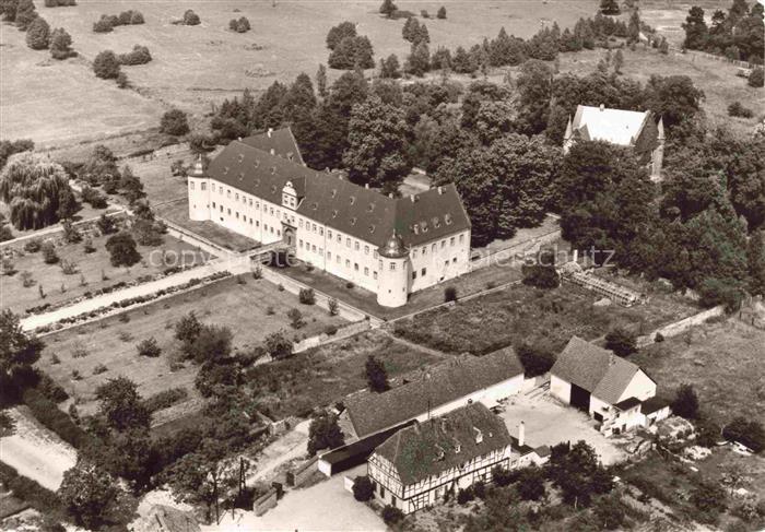 Schoenborn Frielendorf Schloss Schoenborn Fliegeraufnahme