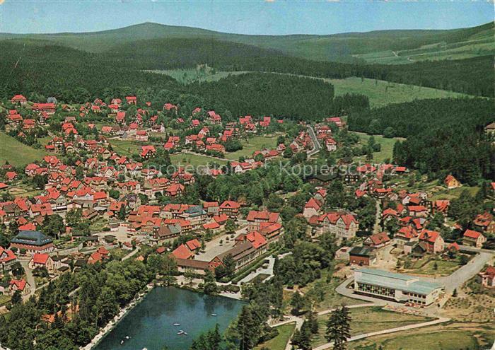Braunlage Harz Fliegeraufnahme mit Blick auf Kurhaus Jermersteinviertel und Acht