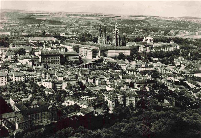 PRAHA Prag Prahy Prague Prager Burg und Kleinseite Fliegeraufnahme