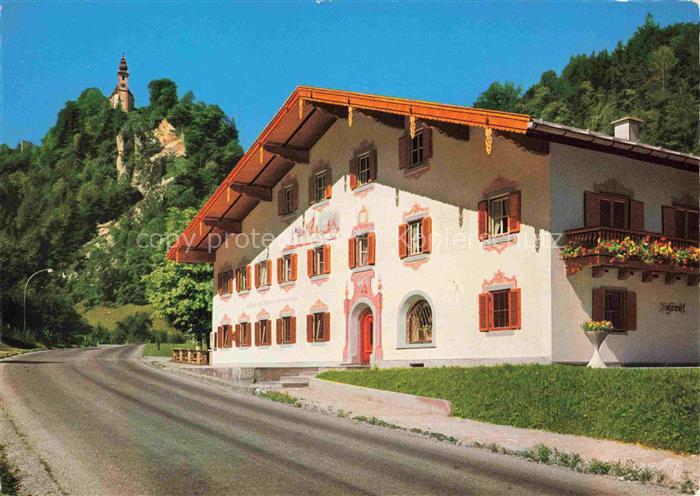 Karlstein Oberbayern Moserwirt mit Bergkirchlein St Pankraz