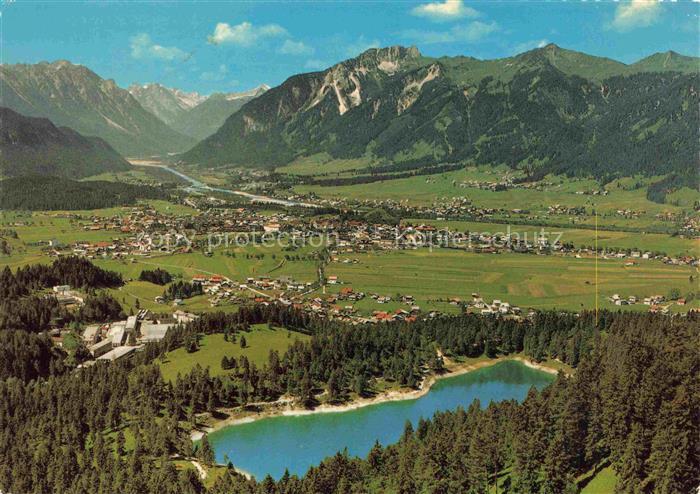 Reutte Tirol AT Panorama mit Urisee Alpen