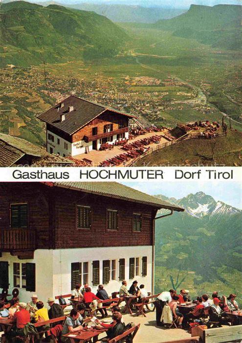 Dorf-Tirol Suedtirol IT Gasthaus Hochmuter Sonnenterrasse Talblick Alpenpanorama
