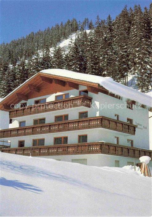 Bach Lechtal Tirol AT Landhaus Friedl Ferienwohnungen Winterlandschaft
