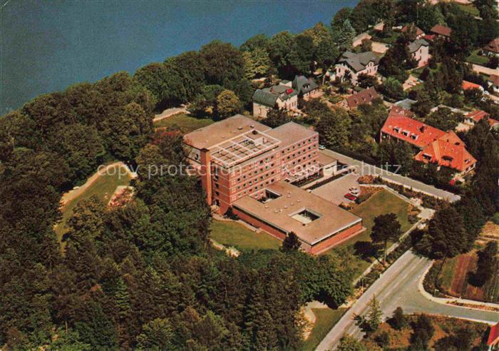 Malente-Gremsmuehlen Kurklinik Kneipp-Heilbad und Luftkurort am See Naturpark Ho
