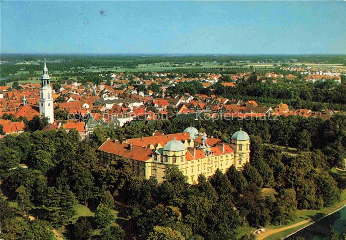 Celle Niedersachsen Stadtpanorama mit Schloss