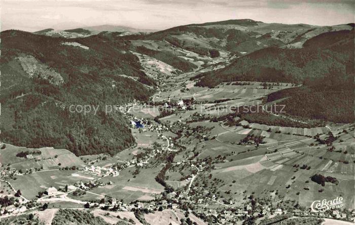 Untermuenstertal Muenstertal BW Fliegeraufnahme mit Belchen